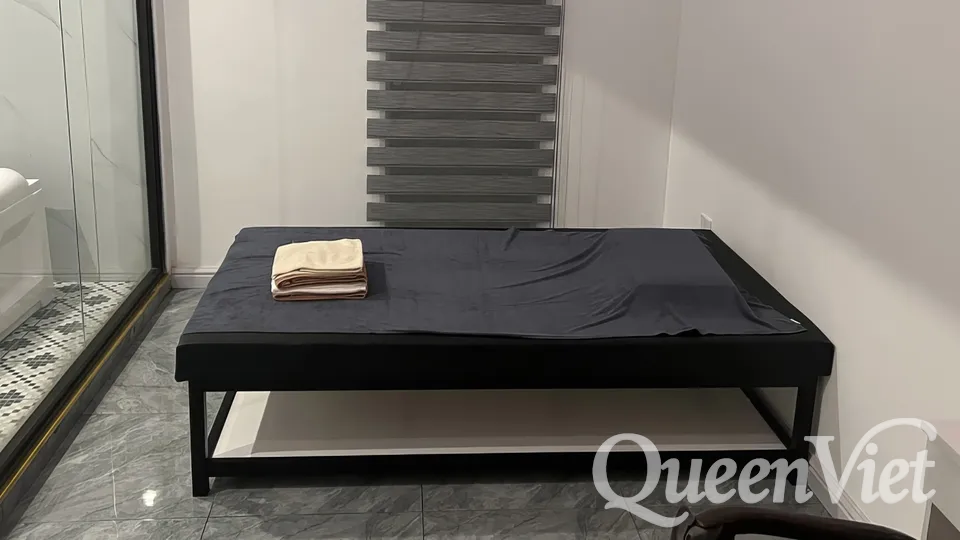 마사지-베드-접힌-수건
