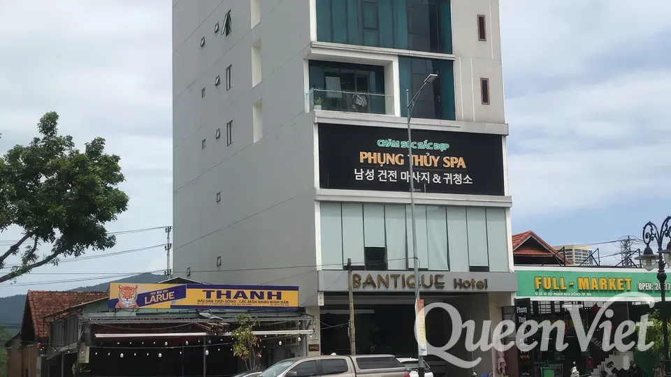 건물-외부-간판-도로